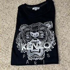 KENZO sweater size XL never worn runs small silver and black